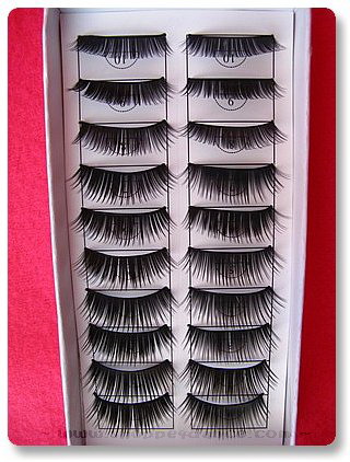 Apparatus For Stage – Eye Lashes